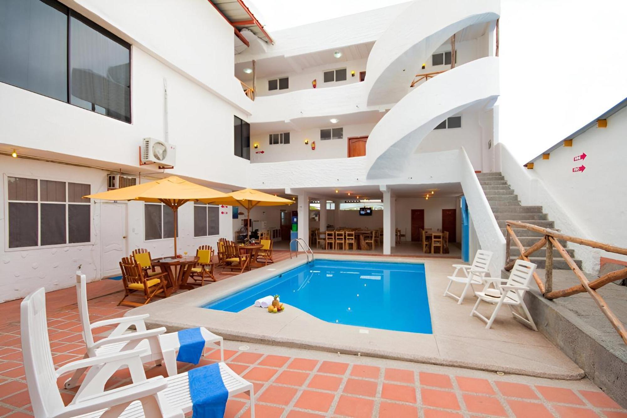 Hotel La Casa De Judy Puerto Ayora  Bagian luar foto