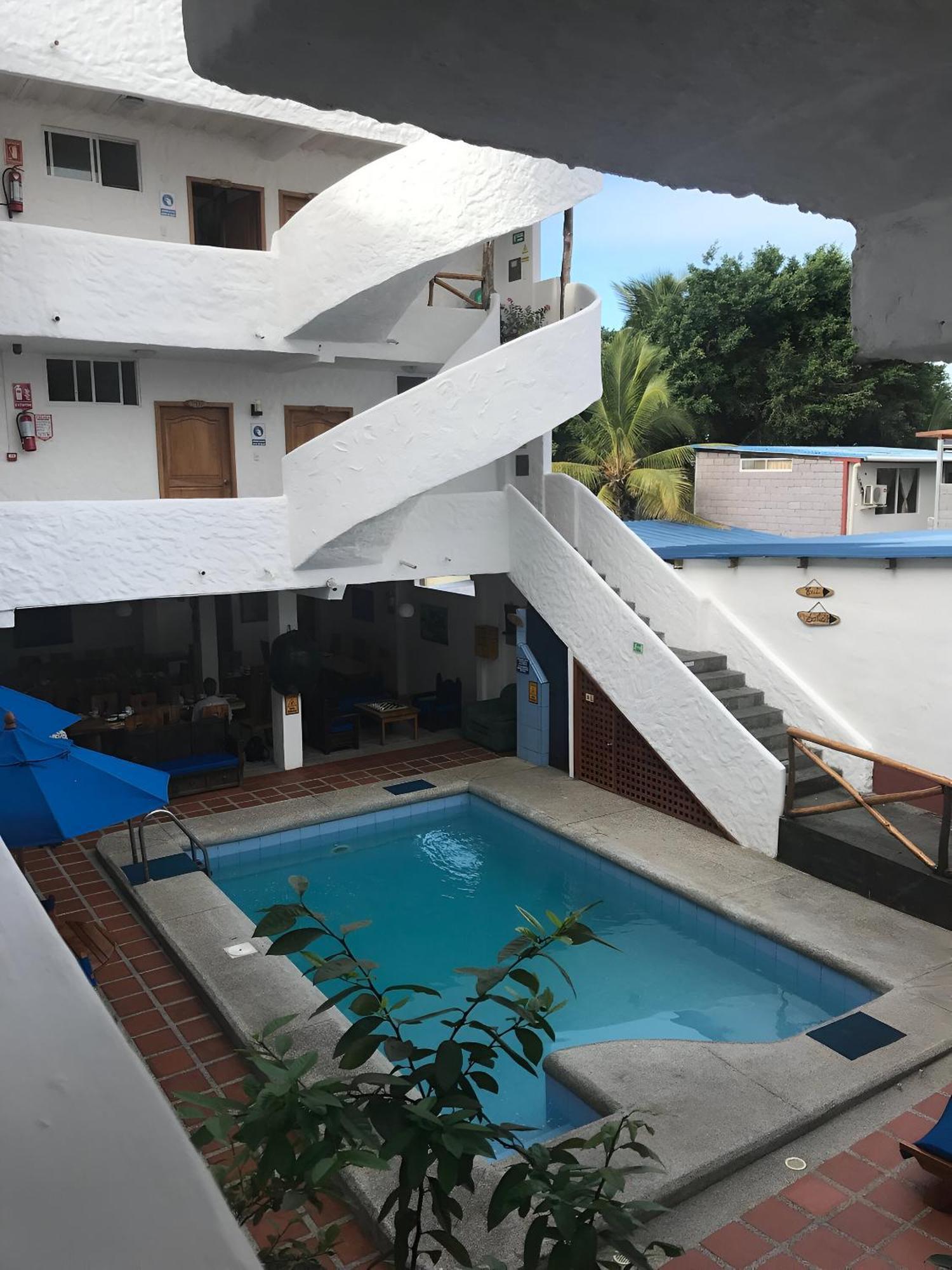 Hotel La Casa De Judy Puerto Ayora  Bagian luar foto