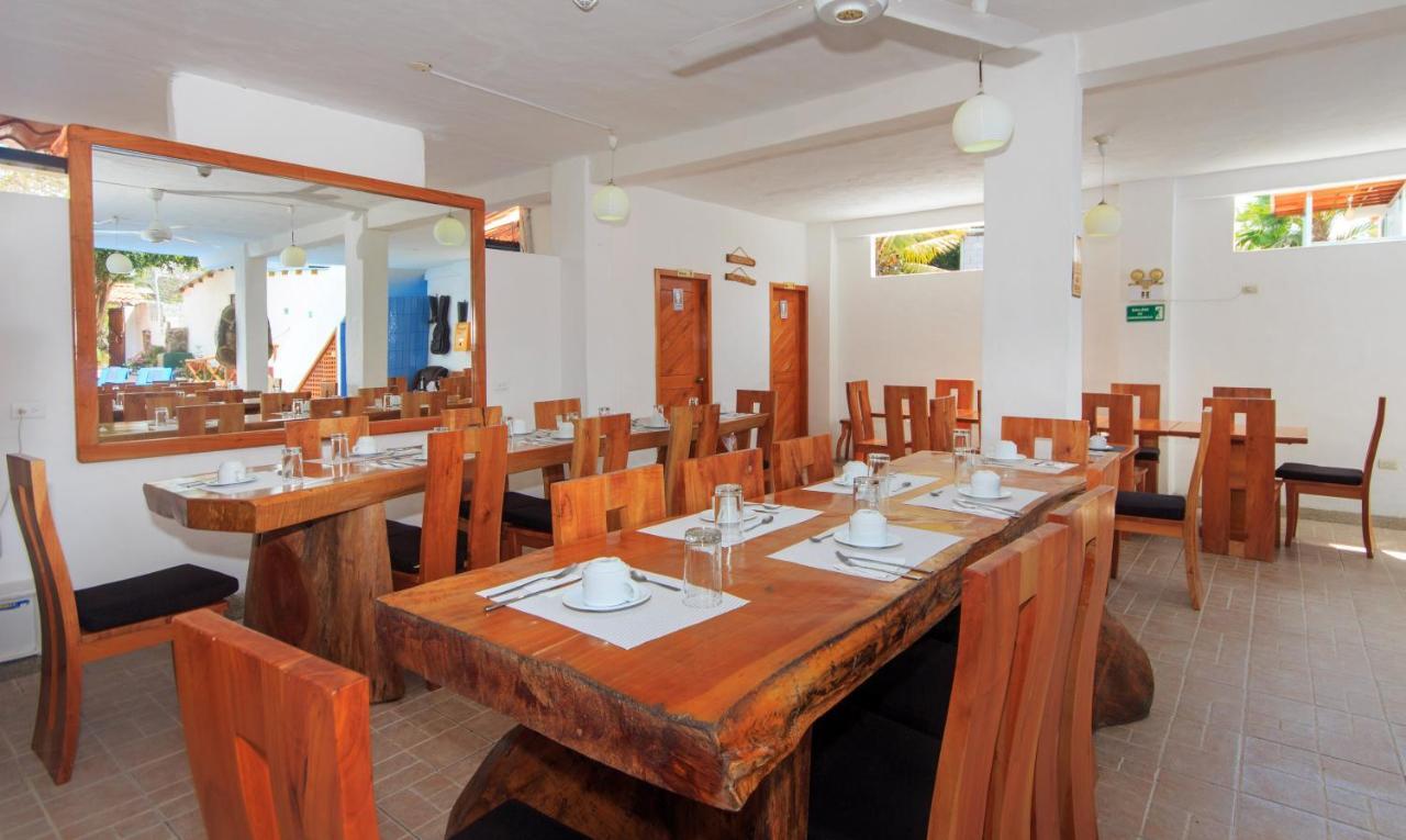 Hotel La Casa De Judy Puerto Ayora  Bagian luar foto